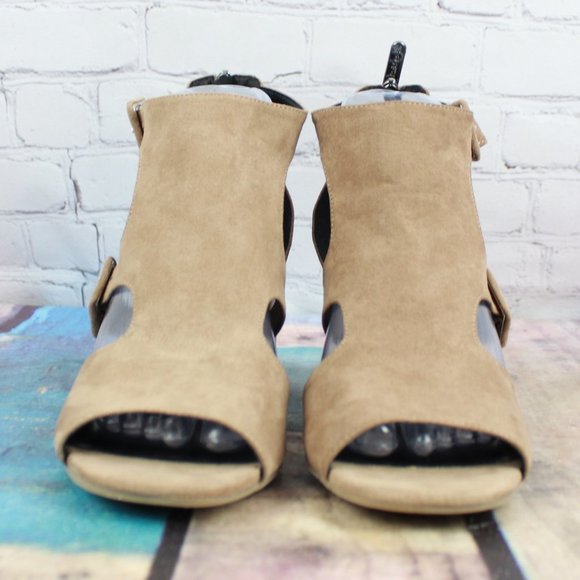 Indigo Rd. Mandi Brown Faux Suede Buckle Back Zipper Heel Sandals Size 8 - Picture 4 of 9